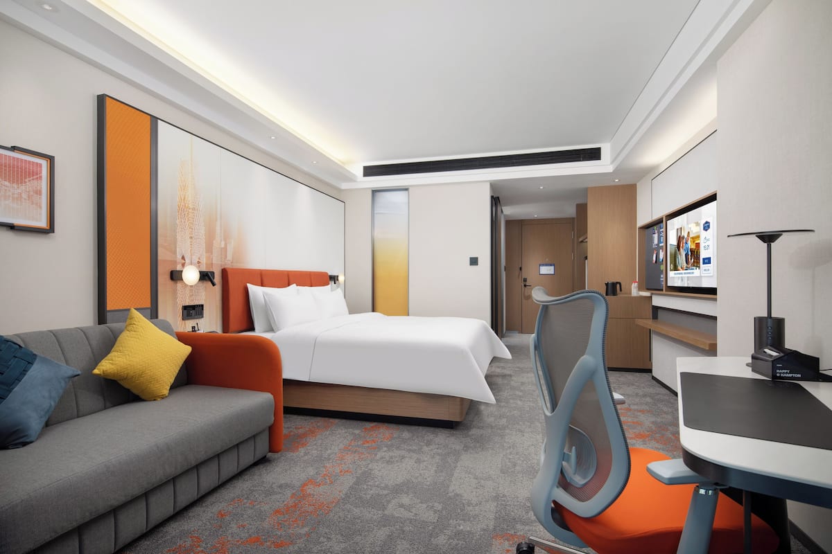 Superior Single Room, Balcony | WiFi (free)