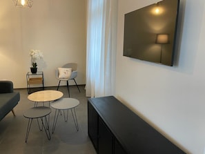 Fernseher