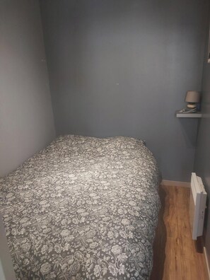 Room - Vrbo Property (Fort-Mahon-Plage)