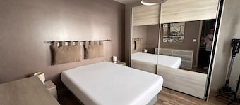 Apartment ideally located 50 meters from the beach