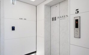Interior - Jeonju Deokjin-dong Hasen Hidden Hotel  (Jeonju)