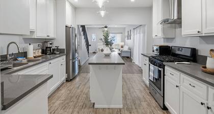 Casa Playa in the Heart of Long Beach