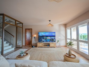 6 Schlafzimmer, Bügeleisen/Bügelbrett, kostenloses WLAN, Bettwäsche