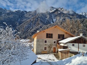 Exterior - Apartment 'Laimbruchhof Annelies' with Mountain View, Private Garden and Wi-Fi (Pfitsch)