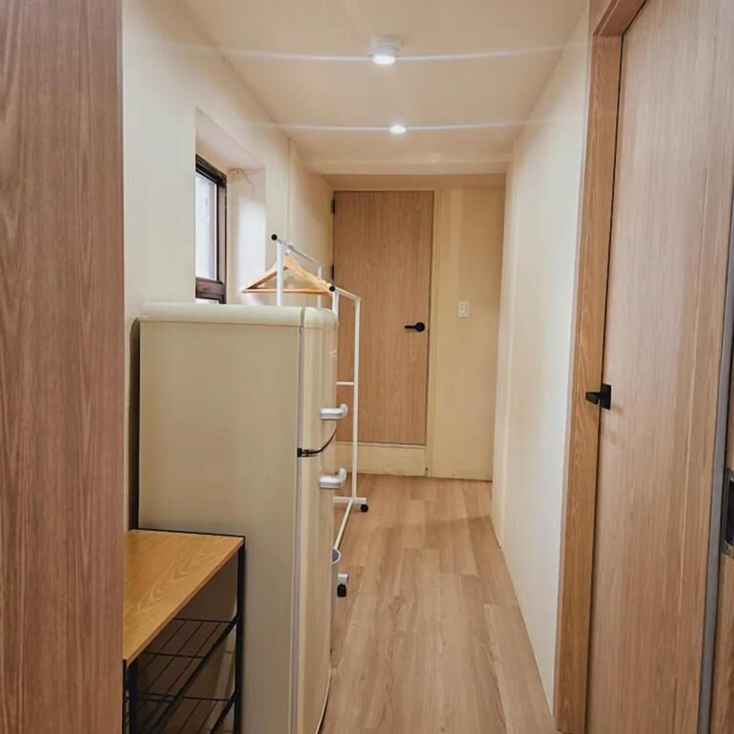 Family Room, Private Bathroom, City View | Interior