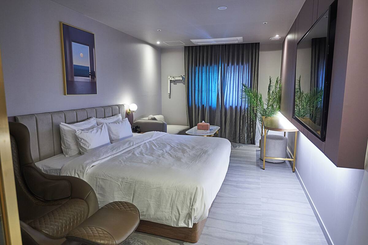 Luxury Room