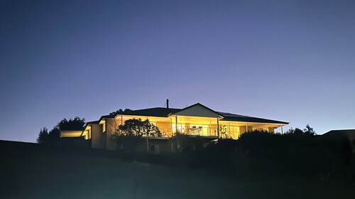 Large group retreat overlooking beautiful Wallis Lake with stunning views.