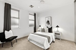 Room - Belle Escapes - The Anchorage on Henley (Charles Sturt)
