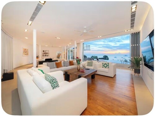 Luxury 7BR Ocean View Villa in Bay Yamu  Breakfast Included