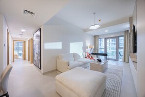 Apartment, Balkon | Wohnbereich