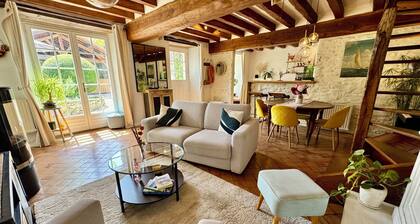 La Maison des Roses - A charming house with a garden