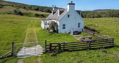 Strathnoon by Interhome