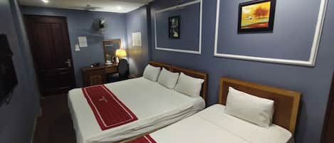 Superior Quadruple Room | Desk, WiFi (free)