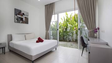 In-room safe, iron/ironing board, free WiFi