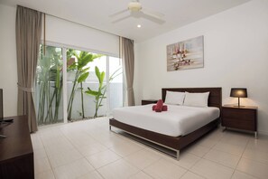 In-room safe, iron/ironing board, free WiFi - Private Paradise at Pool Villa Green 9 (Tambon Rawai)