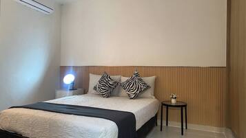 2 chambres, fer et planche à repasser, accès Internet, draps fournis