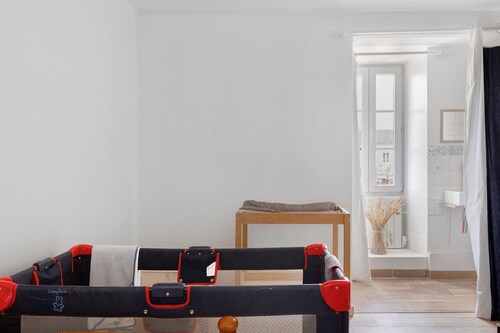 Chambre d’hôtes « Grande Chambre Avec Brunch » avec Wi-Fi