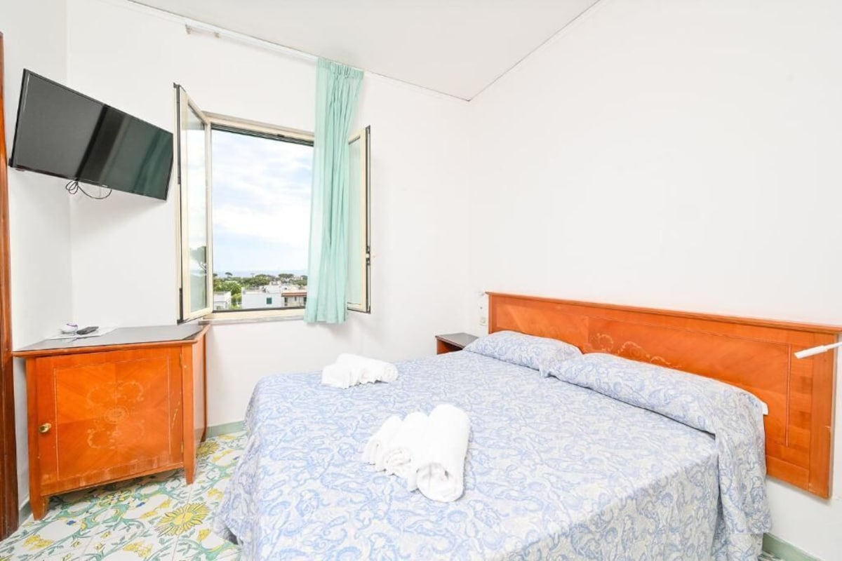 Standard Quadruple Room | WiFi (free)