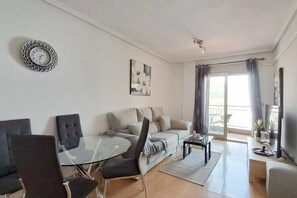 TV - Apartment 'Gabriel Miró' with Balcony, Wi-Fi, and Air Conditioning (Torrevieja)