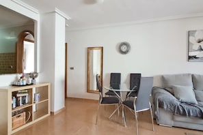 Interior - Apartment 'Gabriel Miró' with Balcony, Wi-Fi, and Air Conditioning (Torrevieja)