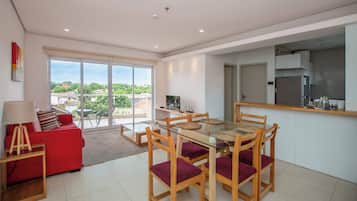 Appartement, vue ville | Intérieur