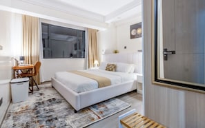 Classic Apartment, Balcony, City View - Neptune Residency View Palace Apartment (Nairobi)