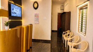 Gambar tidak terklasifikasi, 2 dari 20, tombol