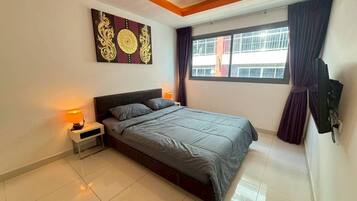 Condo, 1 Bedroom, Private Bathroom