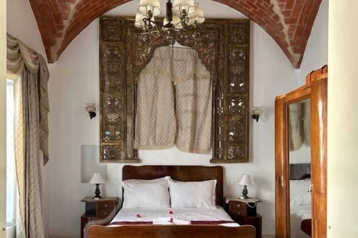 Classic Double Room
