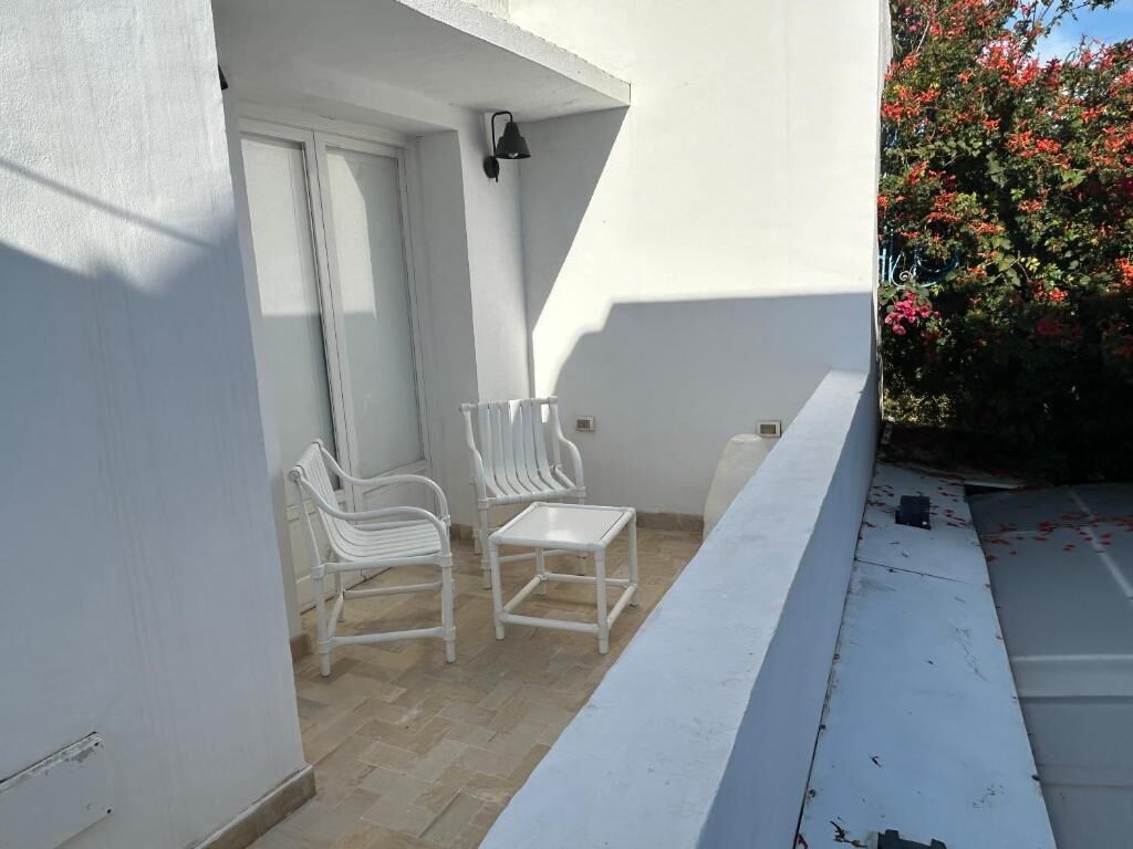 Comfort-Dreibettzimmer, Balkon | Terrasse/Patio