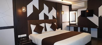 HOTEL RUBY PALACE