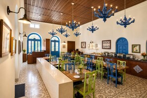 Restaurant - Pine Retreat-A Premium Heritage Property (Mussoorie)