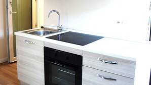Apartment, Blick auf den Innenhof | Kostenloses WLAN
