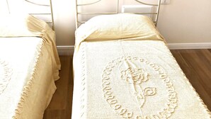 Apartment, Blick auf den Innenhof | Kostenloses WLAN