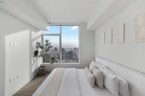 2 Schlafzimmer, Schreibtisch, Bügeleisen/Bügelbrett, kostenloses WLAN