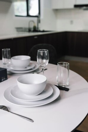 Dining - Affordable Family Retreat | Pool & Prime Location (MacGregor)