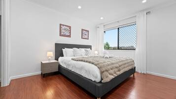 Iron/ironing board, travel cot, WiFi, bed sheets