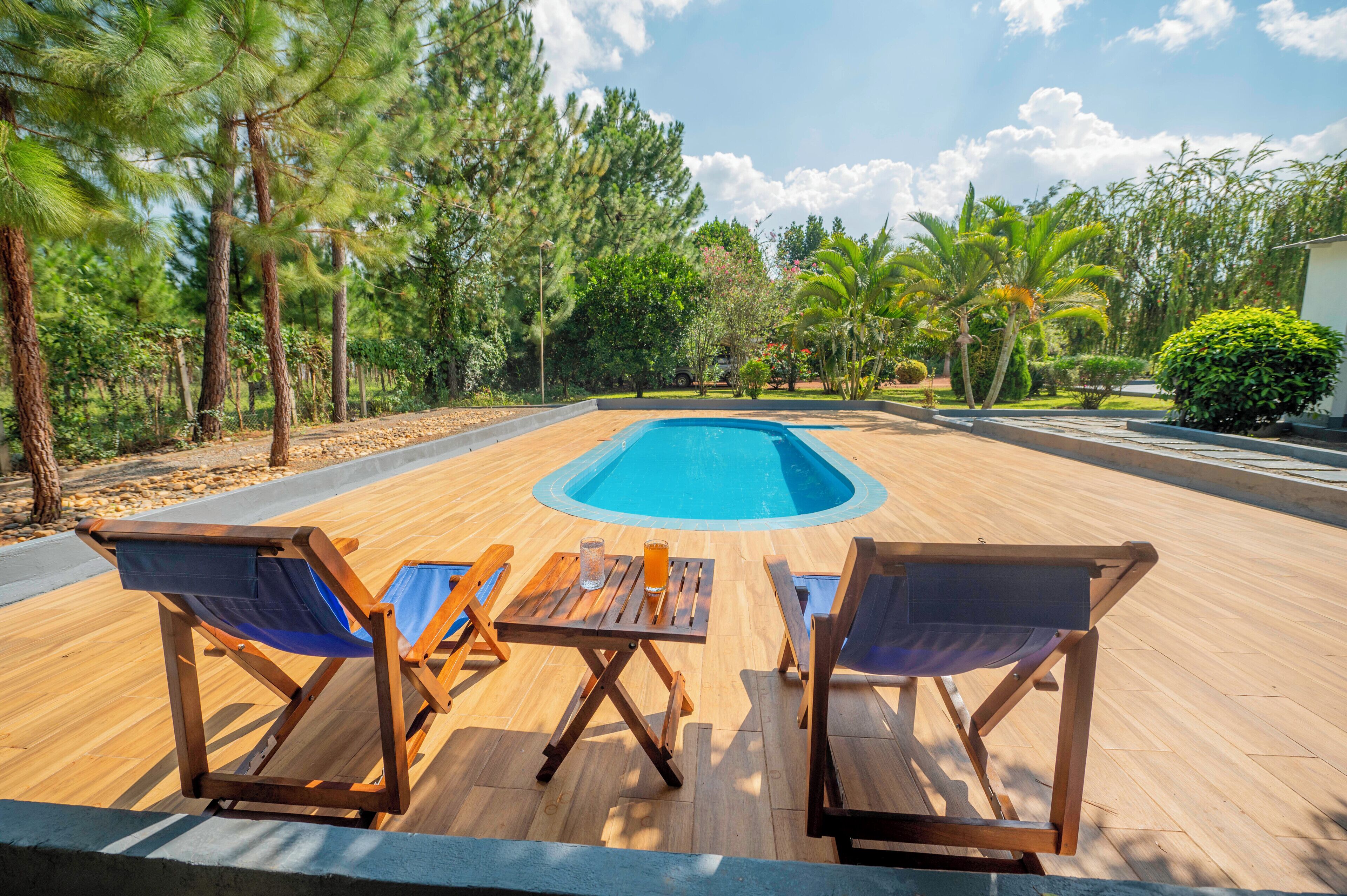 2 piscines a l'aire lliure 
