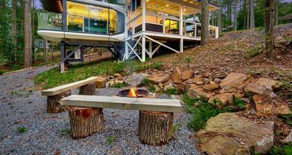 Celestial Luxury Pod Retreat in the Pines of Broken Bow with Hot Tub, Oklahoma