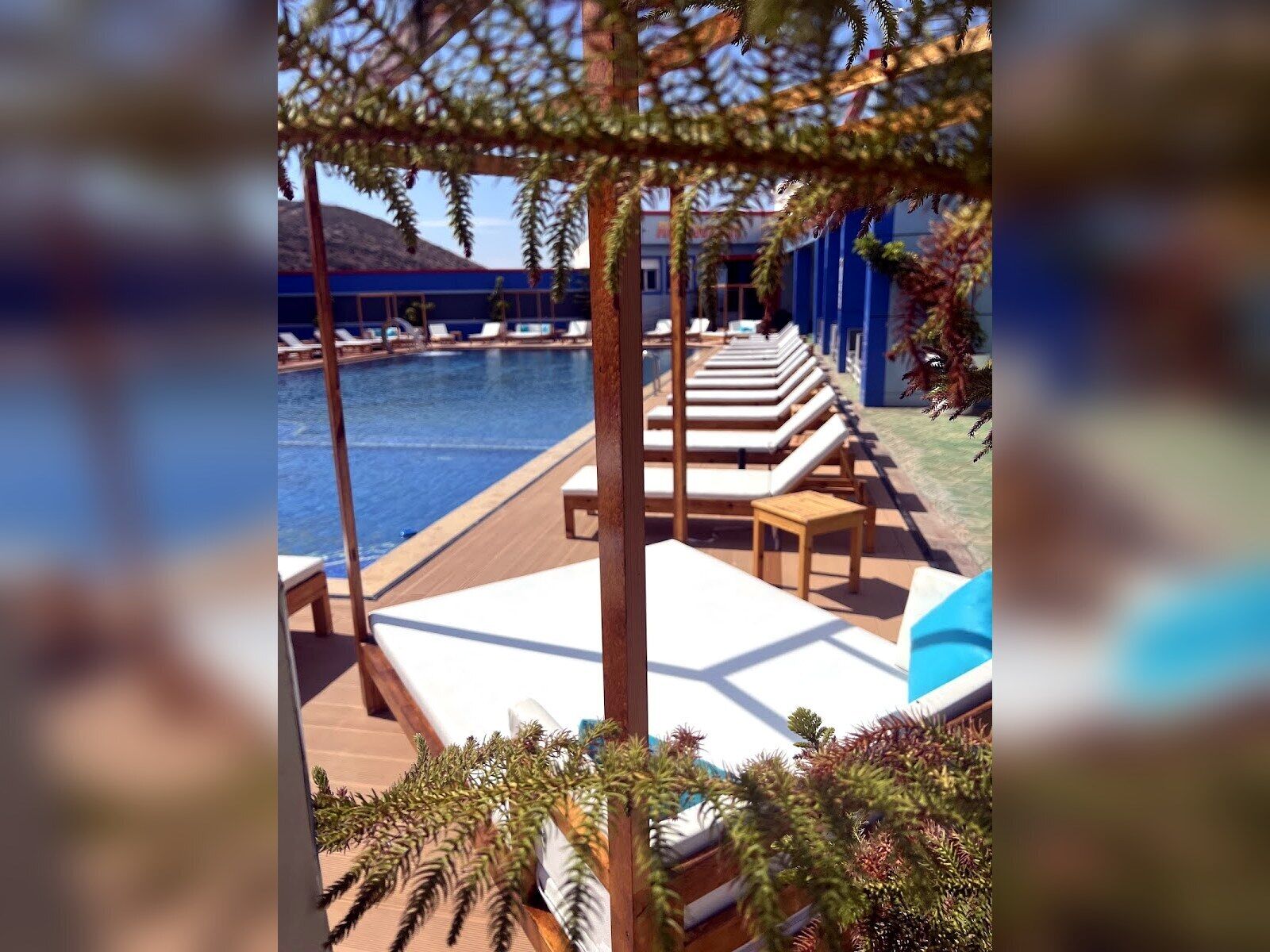 Seasonal outdoor pool