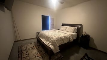 WiFi, bed sheets