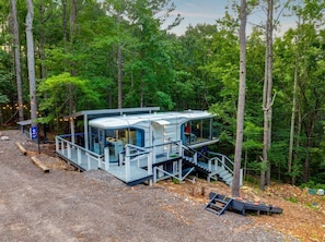 Exterior - Space-Themed Luxury Pod with Hot Tub Near Broken Bow Lake, Oklahoma (Broken Bow)