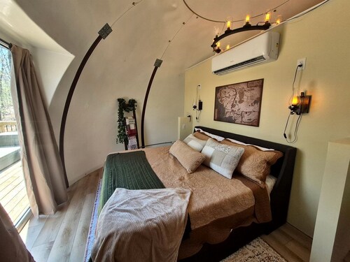 Secluded Woodland Glamping Domes on 100 Acres in Milledgeville Georgia