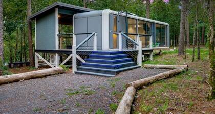 Unique Glamping Pod with Hot Tub Near Broken Bow Lake, Oklahoma