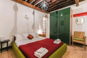 2 bedrooms, iron/ironing board, WiFi, bed sheets - Cà Turchette (Venezia)