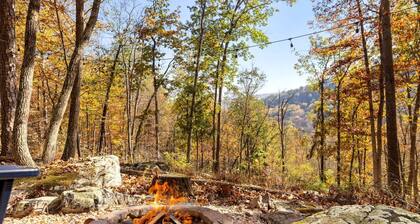 Luxe Stargazing Glamping Dome with Panoramic Views Near Lost River State Park, Wardensville WV