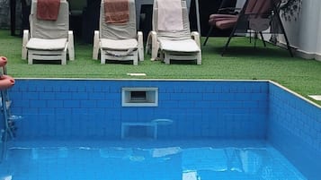 Utomhuspool