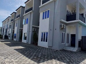 Exterior - Devon's villa & Apartments, Katampe Abuja (Abuja)