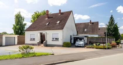 Apartment Haus Elseaue 1 mit privatem Wintergarten, Garten und WLAN