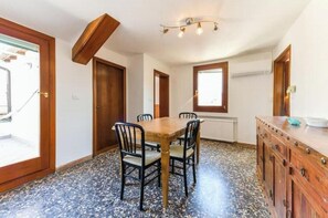 Dining - Casa Murrina (Venezia)